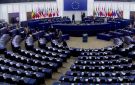 البرلمان الأوروبي يؤجل قواعد الميثان لواردات النفط والغاز ثلاث سنوات