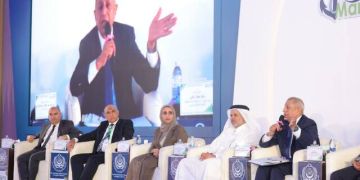 قطر تستعرض الملامح الرئيسية لتطور منظومة الموانئ واللوجستيات