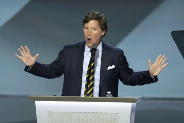 تاكر كارلسون: قطر والسعودية تعتقل عملاء للموساد خططوا لتفجيرات.. إسرائيل تسعى لضرب إيران ودول الخليج تاكر كارلسون: قطر والسعودية تعتقل عملاء للموساد خططوا لتفجيرات.. إسرائيل تسعى لضرب إيران ودول الخليج