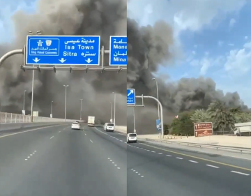 تصعيد خطير في الخليج.. البحرين تعلن سقوط أول ضحية بنيران إيرانية وحريق يلتهم سفينة أجنبية تصعيد خطير في الخليج.. البحرين تعلن سقوط أول ضحية بنيران إيرانية وحريق يلتهم سفينة أجنبية