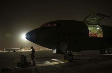 وزارة الدفاع القطرية: تعرضنا لهجوم بـ 14 صاروخا باليستيا وعدد من الطائرات المسيرة وزارة الدفاع القطرية: تعرضنا لهجوم بـ 14 صاروخا باليستيا وعدد من الطائرات المسيرة