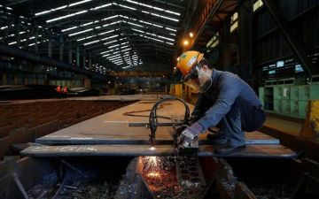 سعر المنتج الصناعي بقطر يتراجع 14.9 خلال يناير سعر المنتج الصناعي بقطر يتراجع 14.9 خلال يناير