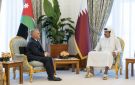أمير قطر يبحث التصعيد الراهن واستمرار العدوان الإيراني مع ملك الأردن