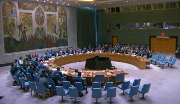 فيتو روسي صيني.. مجلس الأمن يفشل في اعتماد مشروع قرار بشأن مضيق هرمز فيتو روسي صيني.. مجلس الأمن يفشل في اعتماد مشروع قرار بشأن مضيق هرمز