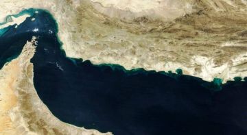 تركيا تتفاوض مع إيران لتأمين عبور 11 سفينة عبر هرمز