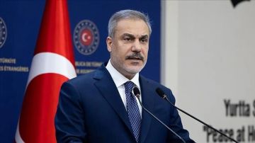فيدان يتوجه إلى الدوحة غدا لبحث القضايا المشتركة والتحضير لقمة أردوغان وآل ثاني فيدان يتوجه إلى الدوحة غدا لبحث القضايا المشتركة والتحضير لقمة أردوغان وآل ثاني
