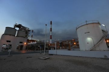فارس تستعرض الفوائد الاقتصادية لنقل الغاز القطري إلى باكستان عبر إيران فارس تستعرض الفوائد الاقتصادية لنقل الغاز القطري إلى باكستان عبر إيران