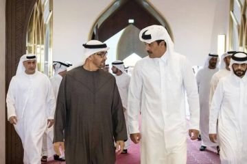 رئيس الإمارات وأمير قطر يبحثان العلاقات الثنائية وتطورات الأوضاع الإقليمية رئيس الإمارات وأمير قطر يبحثان العلاقات الثنائية وتطورات الأوضاع الإقليمية