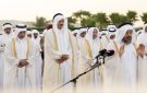 أمير قطر يؤدي صلاة العيد في مصلى لوسيل (فيديو)