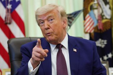 ترامب: إيران طلبت اجتماعا وسيعقد غدا في الدوحة ترامب: إيران طلبت اجتماعا وسيعقد غدا في الدوحة