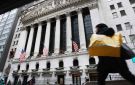تسارع قطاع الخدمات الأمريكية في يوليو وتباطؤ التصنيع بسبب الحرب