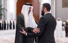 الشرع يقدم واجب العزاء بوفاة والد أمير قطر في الدوحة