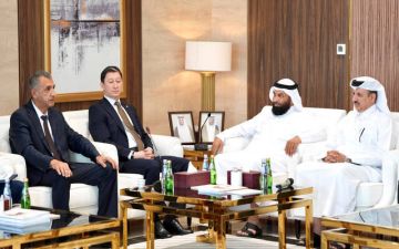 سفير أوزبكستان يستعرض فكرة إنشاء مصنع منسوجات في قطر سفير أوزبكستان يستعرض فكرة إنشاء مصنع منسوجات في قطر