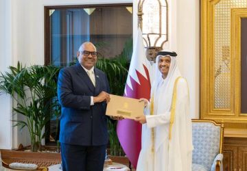 رسالة خطية من رئيسة تنزانيا إلى أمير قطر تتعلق بالعلاقات الثنائية رسالة خطية من رئيسة تنزانيا إلى أمير قطر تتعلق بالعلاقات الثنائية