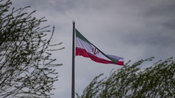 رئيس الأركان الإيراني لدول الخليج: لا يخفى علينا شيئ رئيس الأركان الإيراني لدول الخليج: لا يخفى علينا شيئ