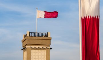 قطر تحذر من تداعيات كارثية: العالم لا يمكنه تحمل كلفة إغلاق مضيق باب المندب قطر تحذر من تداعيات كارثية: العالم لا يمكنه تحمل كلفة إغلاق مضيق باب المندب