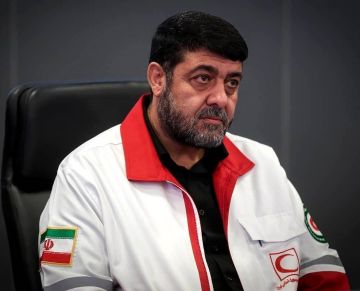 الغموض يلف مصير 3 طيارين إيرانيين.. وطهران تدعو الهلال الأحمر القطري للتحرك الغموض يلف مصير 3 طيارين إيرانيين.. وطهران تدعو الهلال الأحمر القطري للتحرك