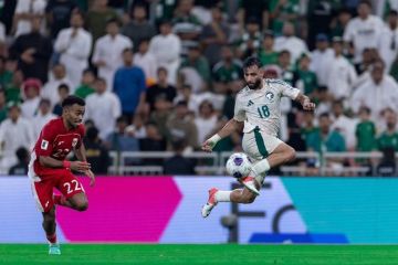 بعد إصابته أمام إندونيسيا.. صالح أبو الشامات جاهز لمواجهة العراق