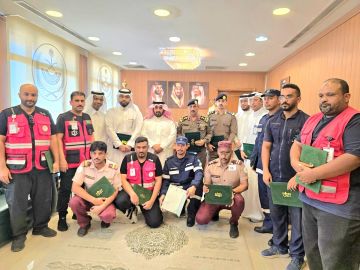 بتوجيهات أمير عسير.. محافظ محايل يكرم الجهات التي أنقذت أطفال أسرة سودانية من حريق منزلهم