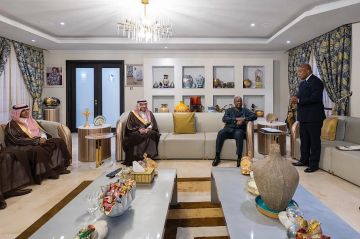 رئيس غانا يستقبل نائب وزير الخارجية ويبحثان سبل تعزيز العلاقات والمستجدات الإقليمية