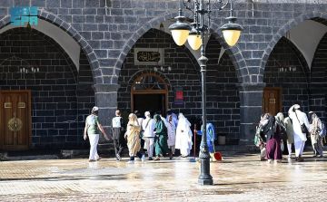 مسجد الغمامة.. معلم تاريخي شاهد على إرث المدينة النبوي مسجد الغمامة.. معلم تاريخي شاهد على إرث المدينة النبوي