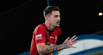 في الجولة الثالثة من دوري أبطال آسيا.. الهلال يستضيف السد القطري لمواصلة الصدارة في الجولة الثالثة من دوري أبطال آسيا.. الهلال يستضيف السد القطري لمواصلة الصدارة