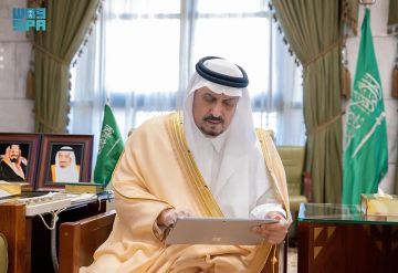 أمير منطقة الرياض يدشن الحملة الوطنية للتطعيم ضد الإنفلونزا الموسمية أمير منطقة الرياض يدشن الحملة الوطنية للتطعيم ضد الإنفلونزا الموسمية