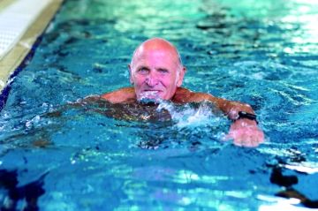 بدء تحرك حافلات الأسرى الفلسطينيين المفرج عنهم