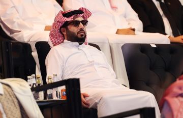 تعليق طريف من تركي آل الشيخ على نتائج مانشستر يونايتد تعليق طريف من تركي آل الشيخ على نتائج مانشستر يونايتد