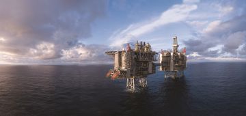 النفط يستقر مع تهدئة توترات الشرق الأوسط وتعثر محادثات أوكرانيا