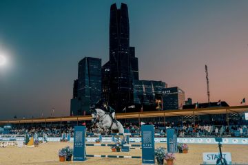 سكوت براش .. بطلا للجائزة الكبرى برعاية كافد