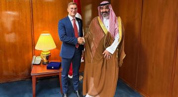 السواحه يبحث تعزيز الشراكة بين المملكة والولايات المتحدة في التقنيات النظيفة والابتكار السواحه يبحث تعزيز الشراكة بين المملكة والولايات المتحدة في التقنيات النظيفة والابتكار