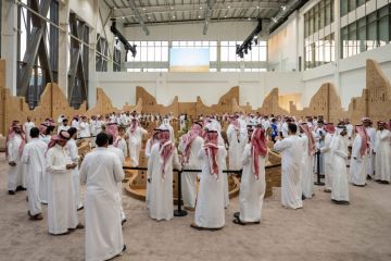 300 ألف زائر في خمسة أيام لمعرض الصقور والصيد السعودي الدولي 2025 300 ألف زائر في خمسة أيام لمعرض الصقور والصيد السعودي الدولي 2025