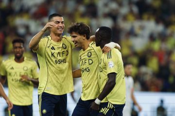 إنزاجي يكشف عن قلقه بعد الفوز على الاتفاق.. ويعلن هدفه مع الهلال 