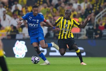 الهلال يفوز على الاتحاد بهدفين ويلاحق النصر على صدارة دوري روشن