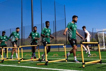 لاعبو المنتخب السعودي ينتظمون في معسكر جدة استعدادا لملحق تصفيات المونديال