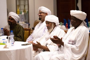 الأمين العام لرابطة العالم الإسلامي يلتقي علماء جمهورية السودان الأمين العام لرابطة العالم الإسلامي يلتقي علماء جمهورية السودان