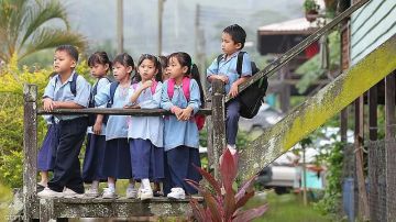 ماليزيا تغلق عددا من المدارس بعد تسجيل آلاف الإصابات بفيروس الإنفلونزا