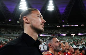 السعودية.. جدل بعد تعثر الأهلي أمام الرياض ومطالبات بإقالة يايسله السعودية.. جدل بعد تعثر الأهلي أمام الرياض ومطالبات بإقالة يايسله