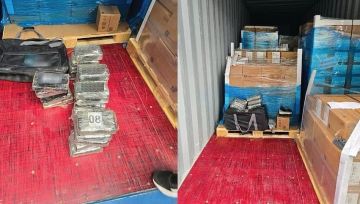المملكة تسهم في إحباط تهريب 25 كيلوجراما من الكوكايين بماليزيا المملكة تسهم في إحباط تهريب 25 كيلوجراما من الكوكايين بماليزيا