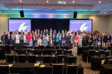 بن جلوي يشهد اجتماع كونغرس الاتحاد الدولي للترايثلون في أستراليا