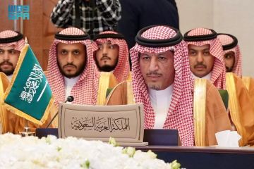 المملكة تشارك في الاجتماع الـ11 للجنة الوزارية المعنية بمكافحة الفساد بدول مجلس التعاون في الكويت المملكة تشارك في الاجتماع الـ11 للجنة الوزارية المعنية بمكافحة الفساد بدول مجلس التعاون في الكويت