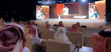 بيع فرخ شاهين بـ119 ألفا في ثامن ليالي مزاد الصقور