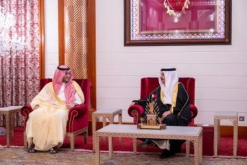 ملك البحرين يستقبل سمو الأمير تركي بن محمد بن فهد