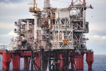 النفط يرتفع 1 وسط وعود هندية بوقف شراء النفط الروسي النفط يرتفع 1 وسط وعود هندية بوقف شراء النفط الروسي