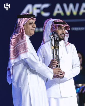 للمرة الثانية في تاريخه... سالم الدوسري يفوز بجائزة أفضل لاعب في آسيا