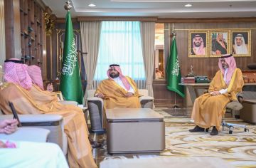 أمير جازان يستقبل رئيس محكمة الاستئناف بالمنطقة أمير جازان يستقبل رئيس محكمة الاستئناف بالمنطقة