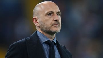 مدرب الفيحاء يعلق على ركلة جزاء بنزيما.. وهذا ما قاله عن التعادل أمام الاتحاد