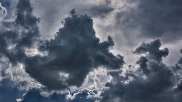 اضطرابات جوية في 4 مناطق اليوم.. أمطار متفاوتة وتحذيرات من أتربة ورياح حتى المساء اضطرابات جوية في 4 مناطق اليوم.. أمطار متفاوتة وتحذيرات من أتربة ورياح حتى المساء