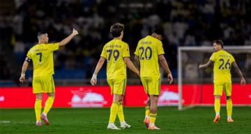 النصر يعبر الحزم بثنائية ويواصل صدارته لـ روشن 